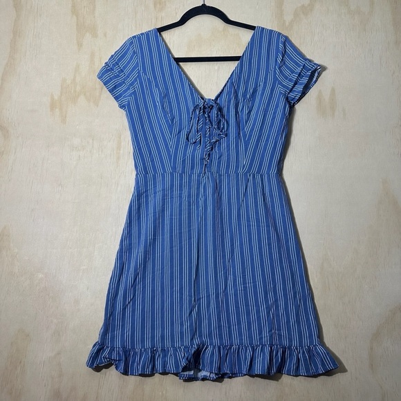 Hollister Dresses & Skirts - Hollister California Blue White Stripe Stretch Dress Size Large